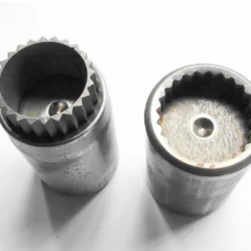 內齒套筒／襯套